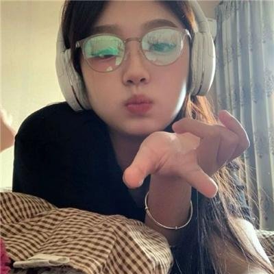 珍珠耳环